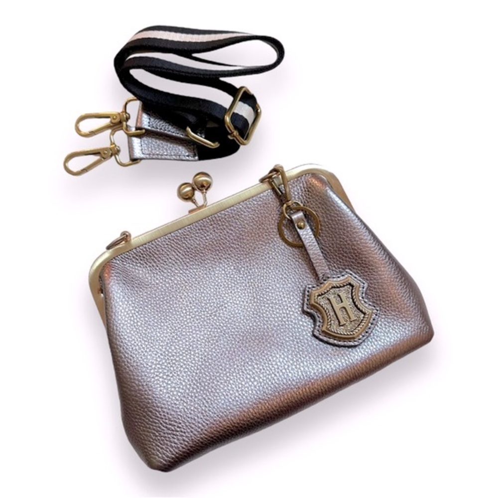 J. M. Hulme | Lexi Framed Pebbled Metallic Leather Kiss Clasp Wallet/Crossbody View 2
